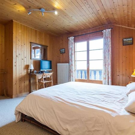 Chalet Traditionnel Avec Jacuzzi Exterieur Bex Exteriör bild