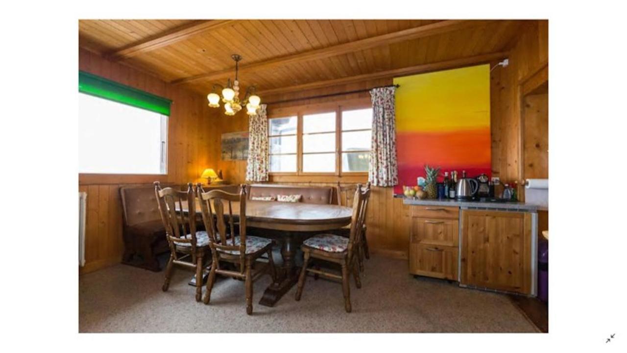 Chalet Traditionnel Avec Jacuzzi Exterieur Bex Exteriör bild